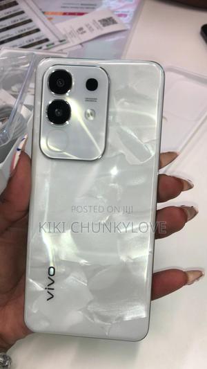 New Vivo Y29 256 GB White - thumbnail 2