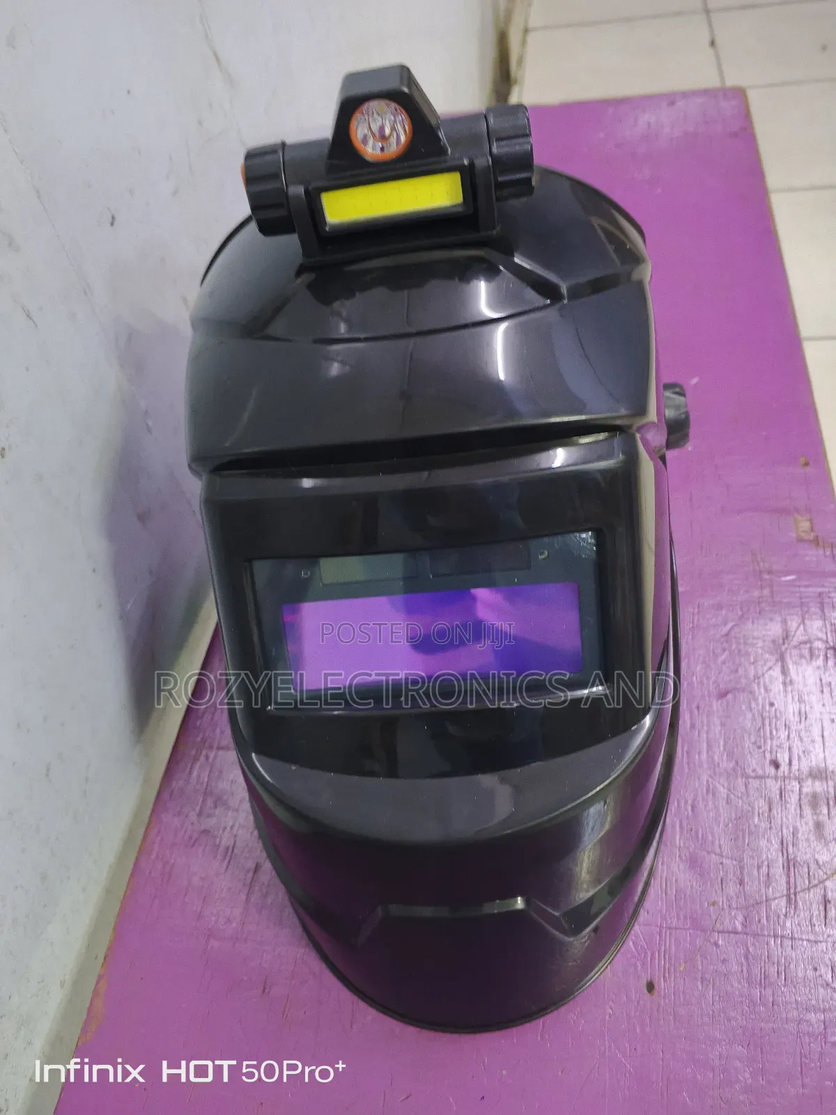 Durable Helmet With Touch