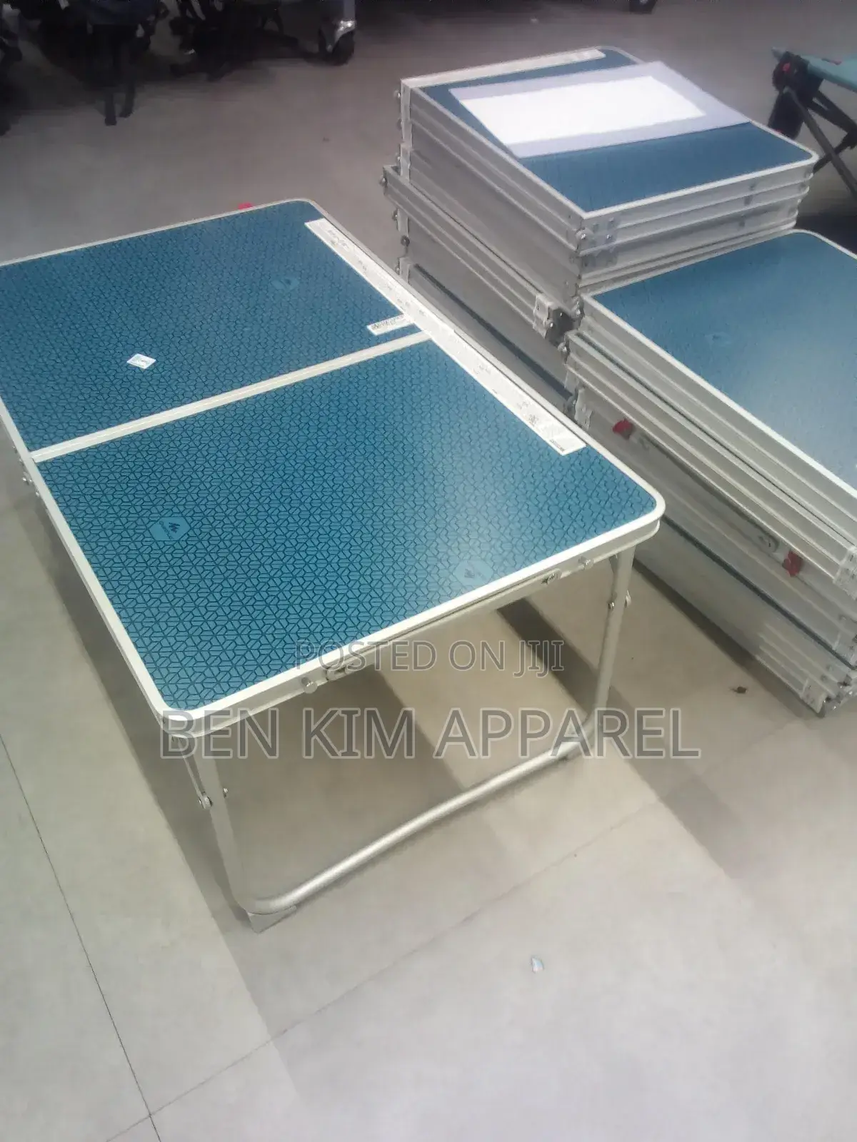 2kgs Camping Foldable Table 42 by 64cms and 30cms Height 50kgs Max