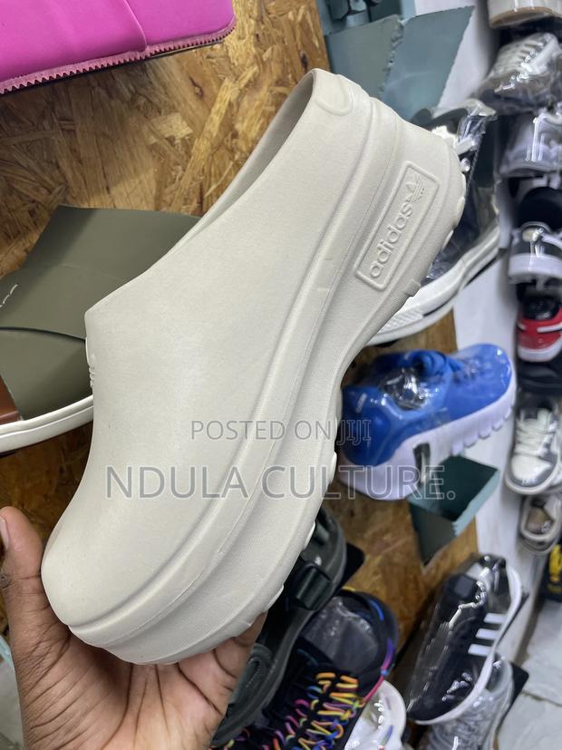 Adidas Adifoam Slides
