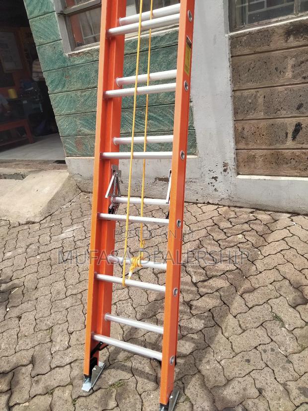 Fiberglass Extension Ladder - thumbnail 2