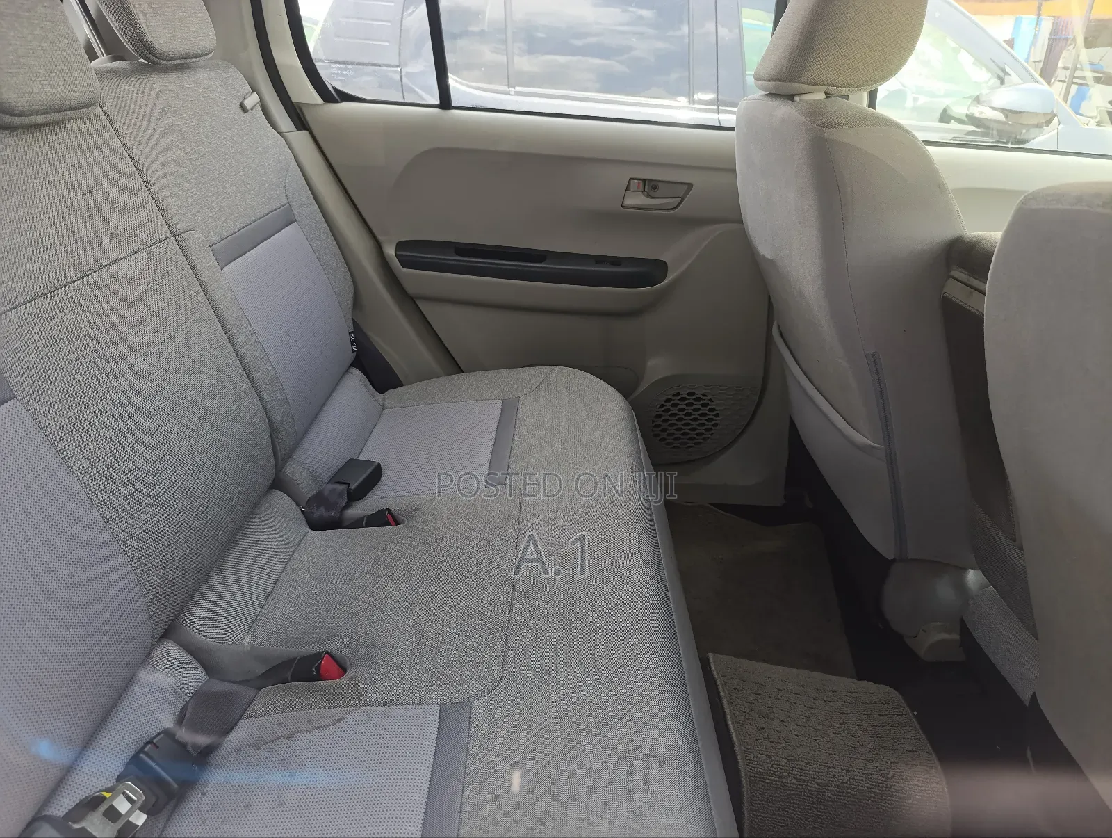 Toyota Passo 1.0 FWD 2018 Pearl