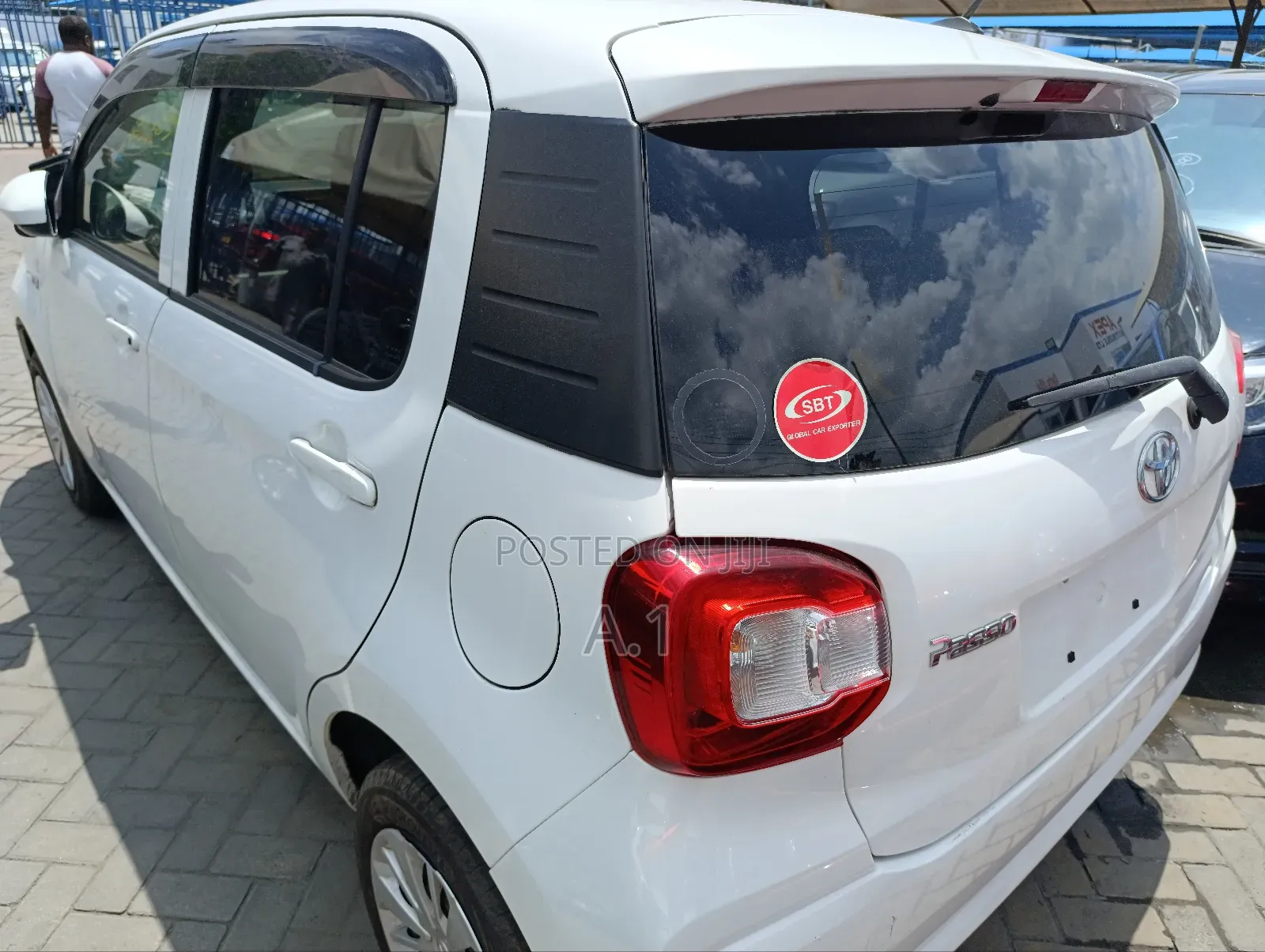 Toyota Passo 1.0 FWD 2018 Pearl