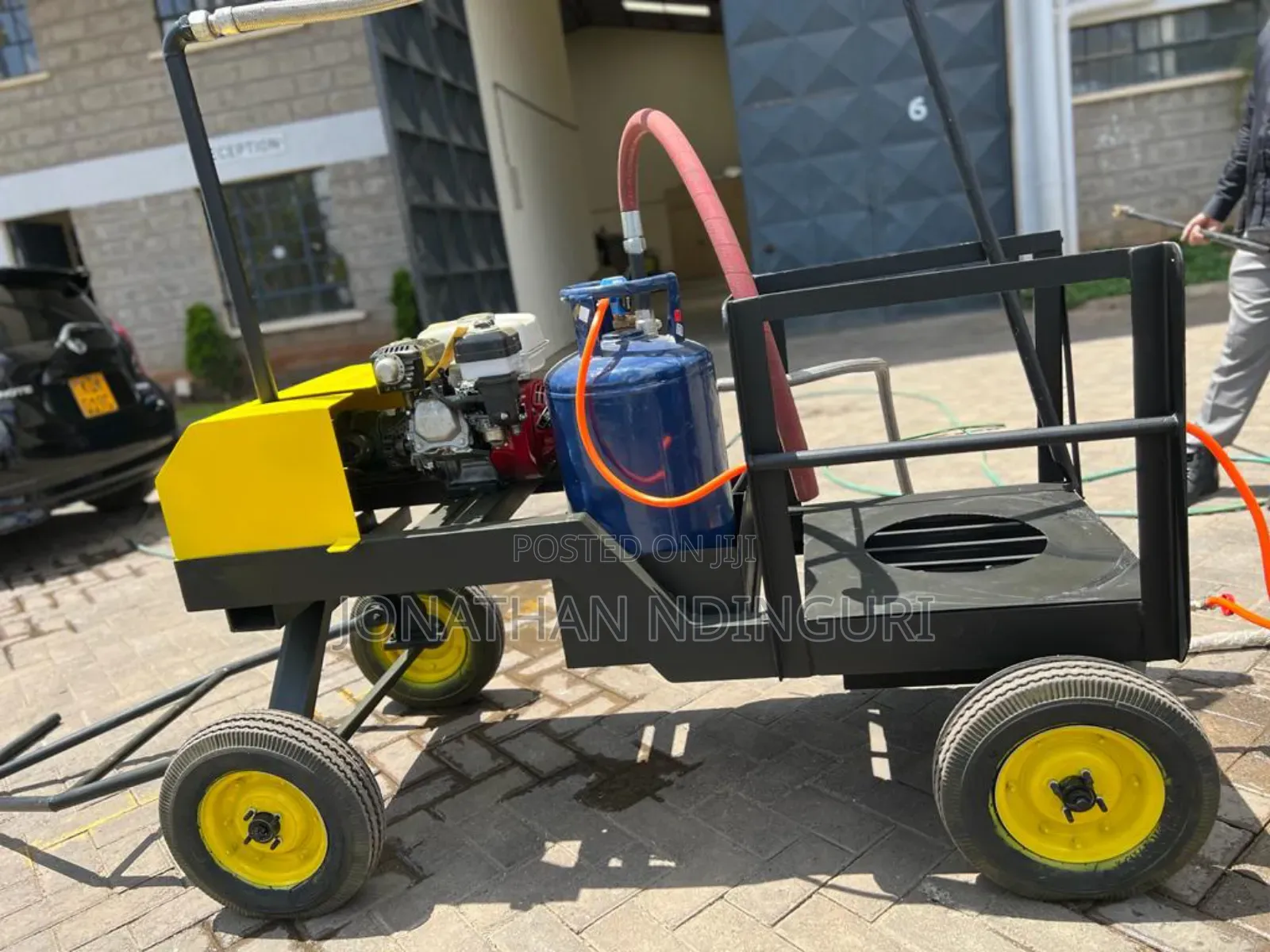 Bitumen Sprayer Machine
