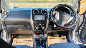 Nissan Note 2016 Silver
