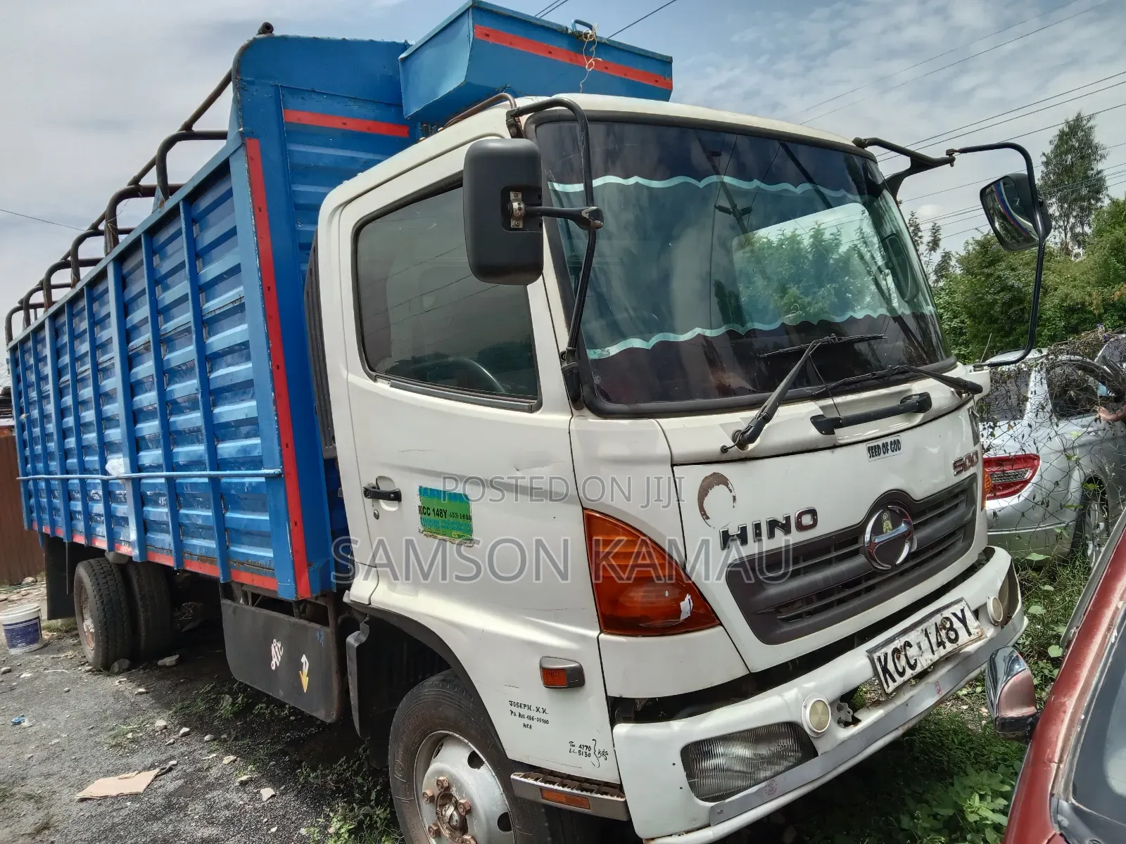 Hino 500 Lorry