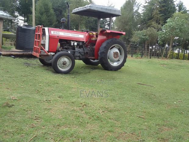 Tractor With Trailer - main view