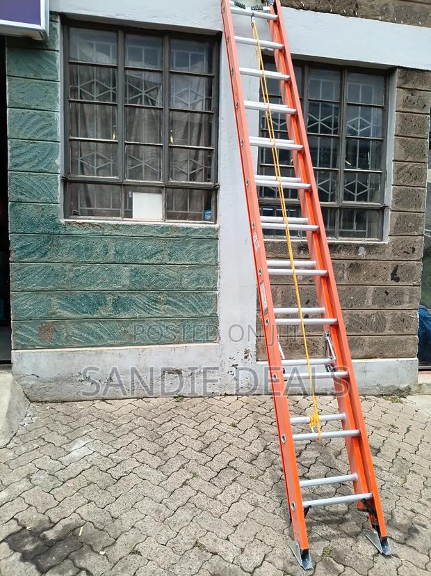 Fibre Glass Safety Ladder - thumbnail 2