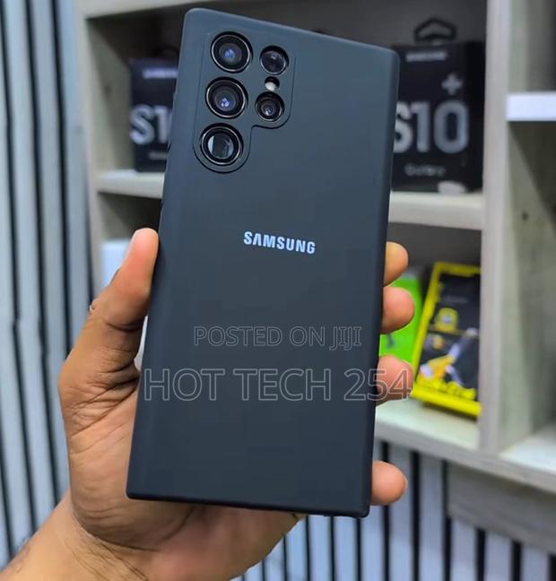 S22 Ultra Silicone Cases - thumbnail 2