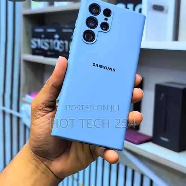 S22 Ultra Silicone Cases - thumbnail 3