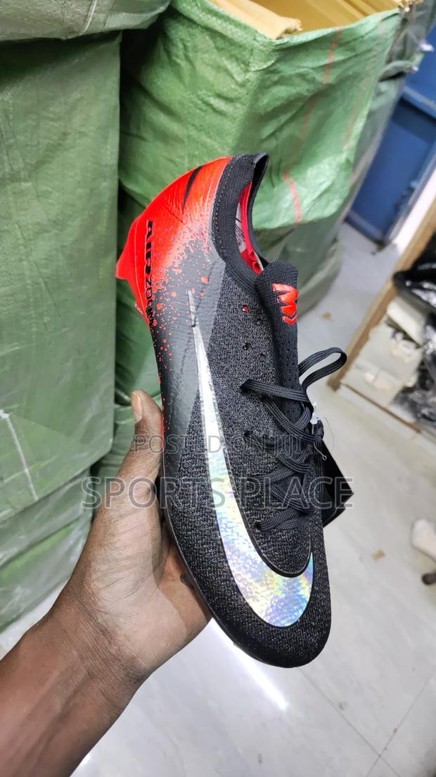 Vapor 16 Redback-Spider Mercurial Football Boots