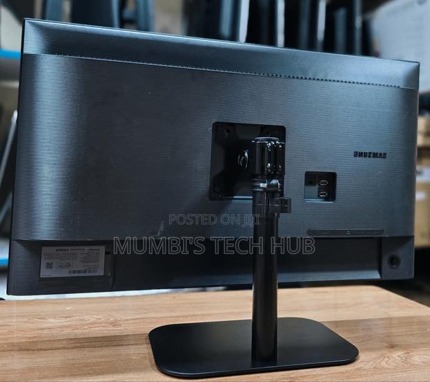 Samsung Monitor - thumbnail 3