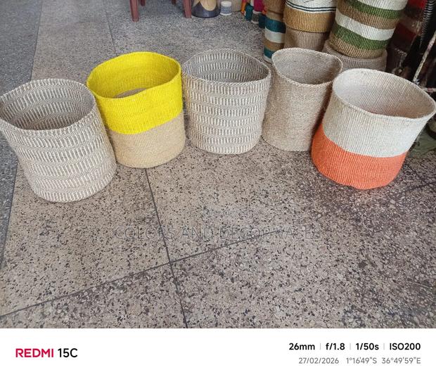 Size 16 Inches Big Baskets - main view