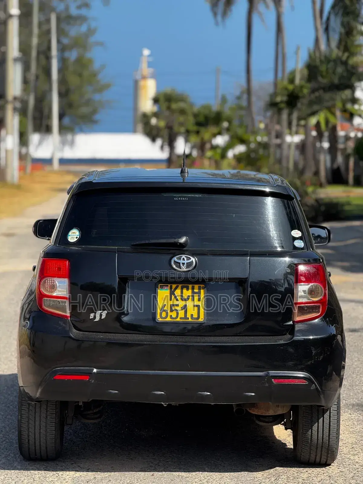 Toyota IST 2010 Black