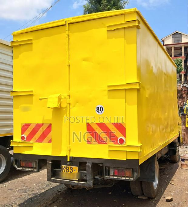 Mitsumitsubishi Canter - thumbnail 6