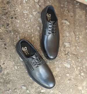 Quality Casual Leather Official Men Clarks ,Slip on Laced Rubber Shoe