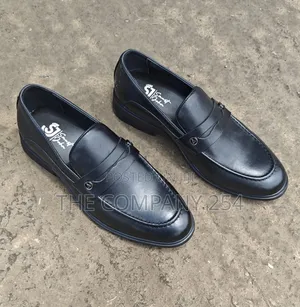 Quality Casual Leather Official Men Clarks ,Slip on Laced Rubber Shoe