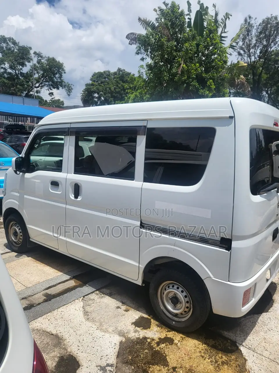 Suzuki Every 2018 White