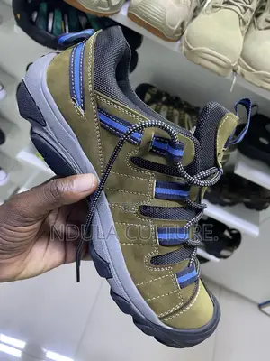 Keen Leather Men Voyager Shoes