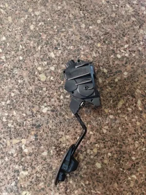 Prado 150 Pedal Sensor