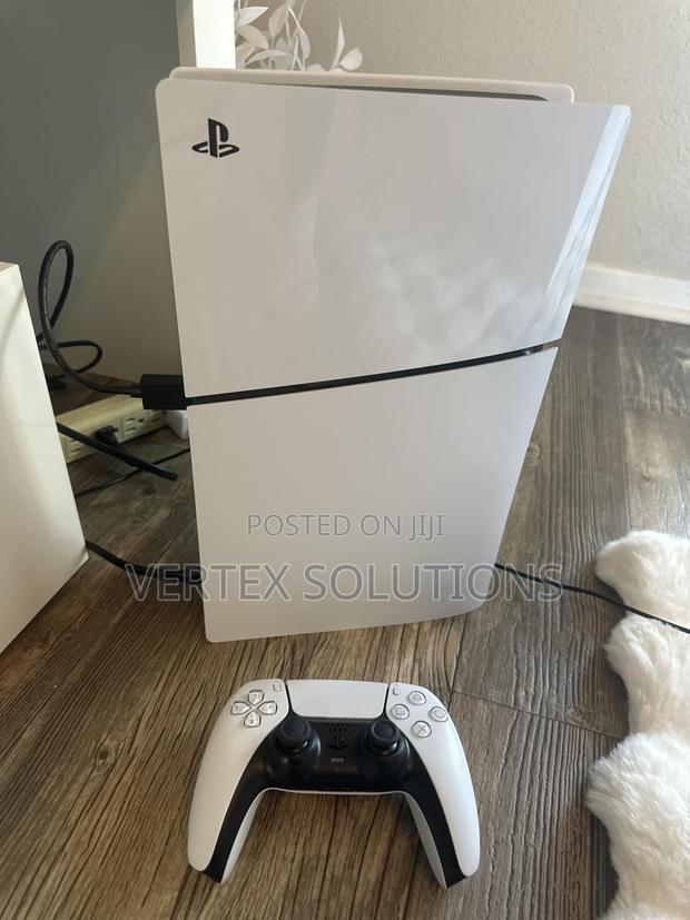 Play Station 5 Slim - main view