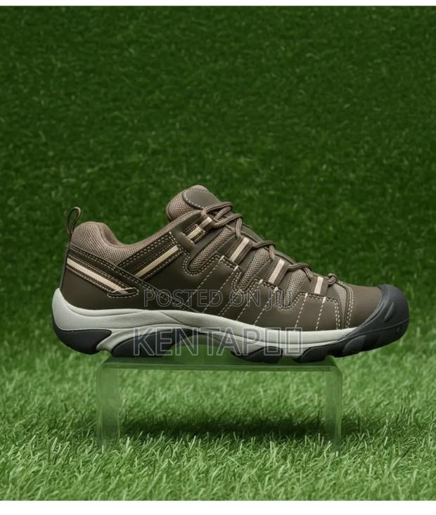 Trekker's Hiking Shoes - main view