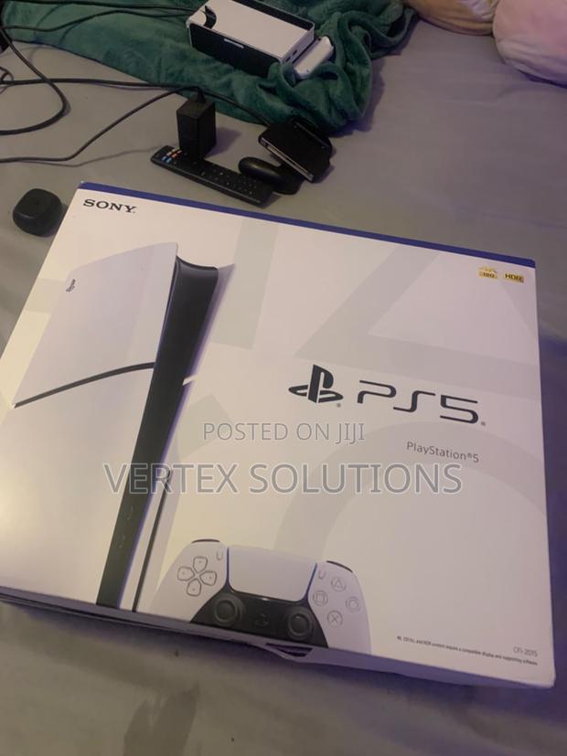 Play Station 5 Slim - main view