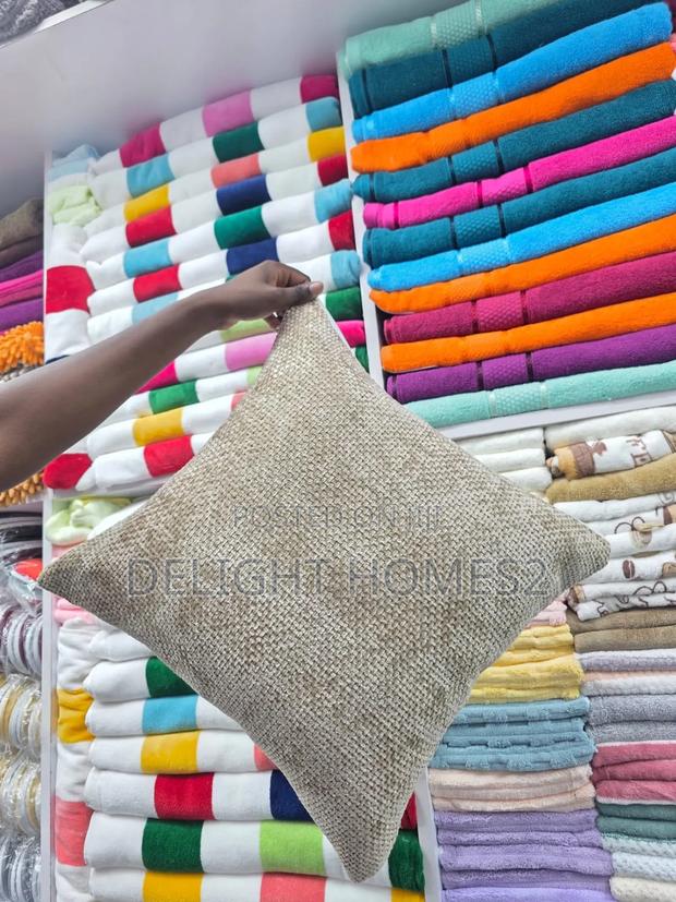 Wooven Cushion Covers_sk - thumbnail 4