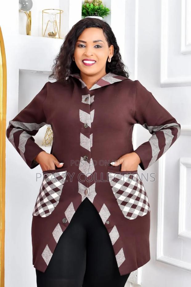 High Quality Stretch Sweater With a Hoodie - thumbnail 4