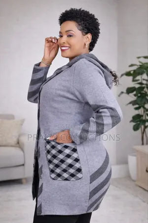 High Quality Stretch Sweater With a Hoodie