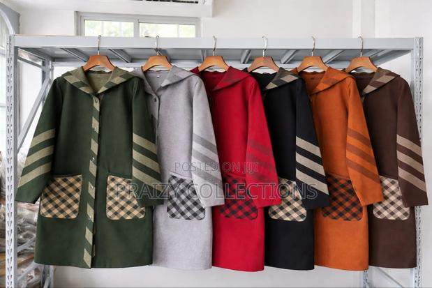 High Quality Stretch Sweater With a Hoodie - thumbnail 7