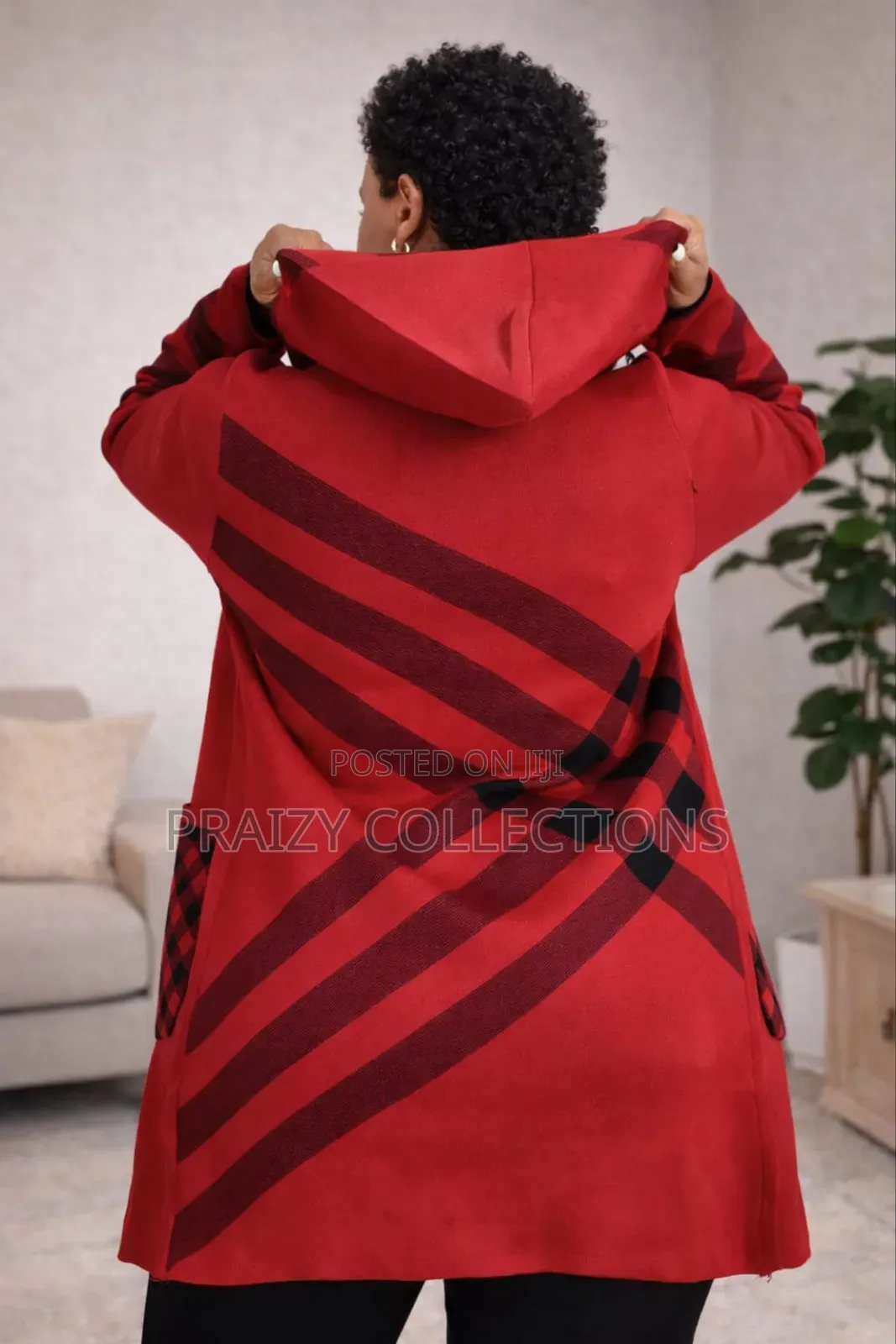 High Quality Stretch Sweater With a Hoodie