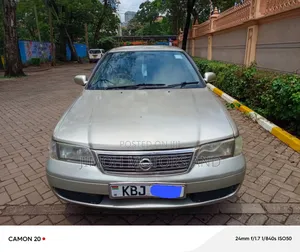 Nissan FB15 2004 Silver