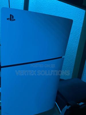 Play Station 5 Slim - thumbnail 2