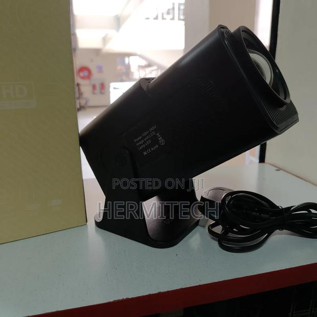 Hy320 Black Smart Android Projector - thumbnail 2