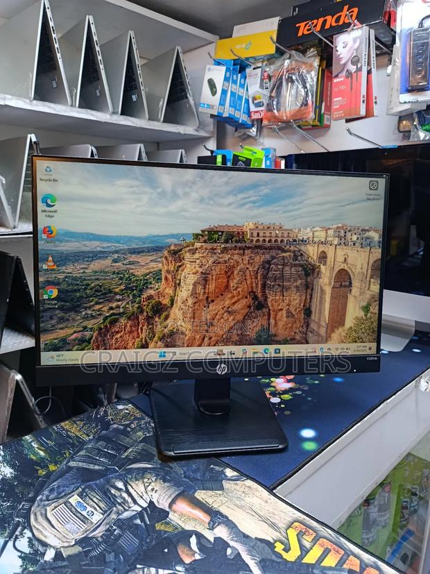 Computer Monitors - thumbnail 3