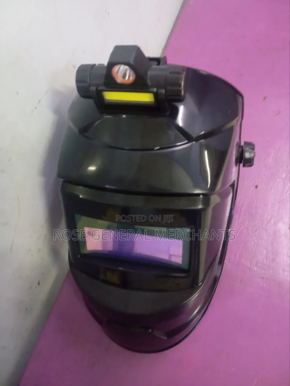 Auto Darkening Welding Helmet