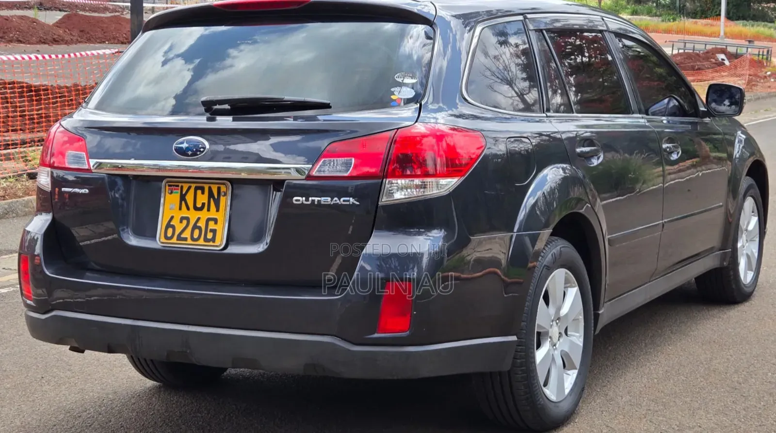 Subaru Outback 2011 Gray