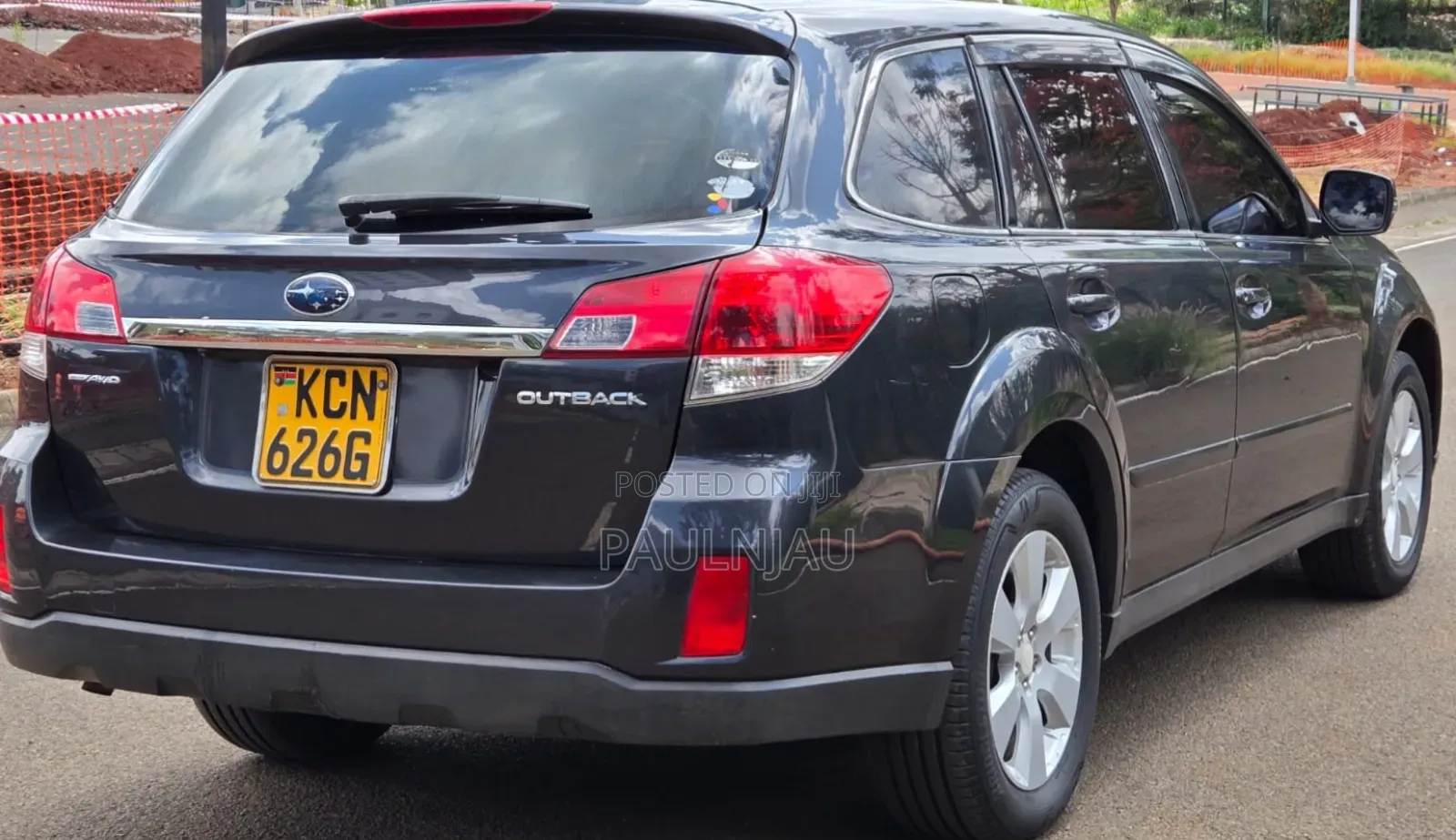 Subaru Outback 2011 Gray