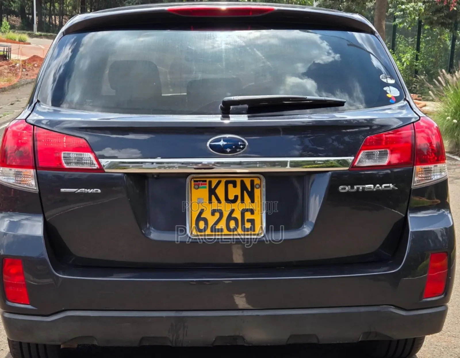 Subaru Outback 2011 Gray