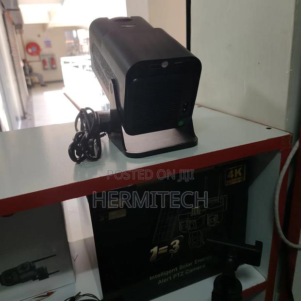 High Resolution Projector Hy320 - main view