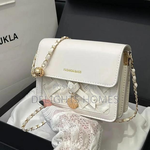 Elegant Solid Color Sling Bag_re - thumbnail 3