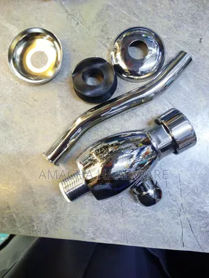 Urinal Valve With Flange
