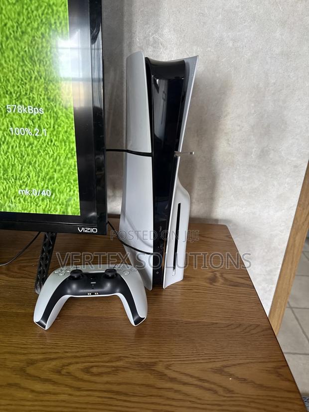 Play Station 5 Slim - main view