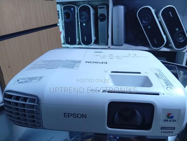 Epson Eb-955wh Wxga Projector – 3,200 Lumens Powerhouse - main view