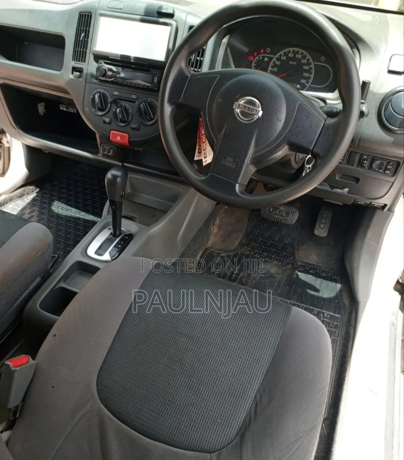 Nissan Advan 2014