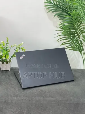 Laptop Lenovo ThinkPad t495s 8GB AMD Ryzen 5 SSD 256GB