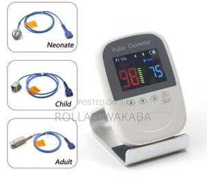 Hand Held Pulse Oximeter With 3 Probes - thumbnail 2