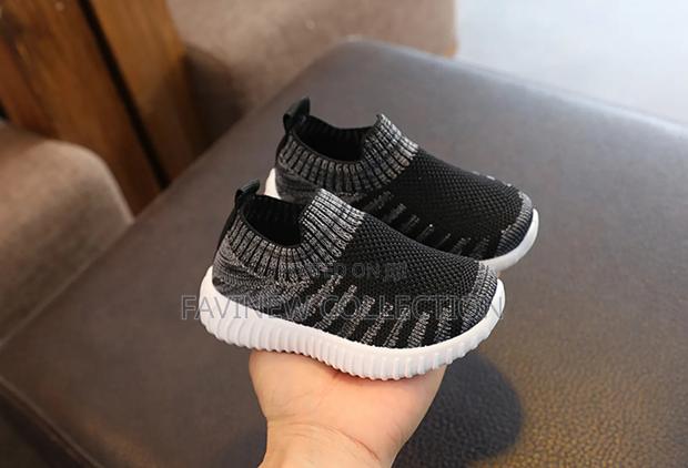 Kids Breathable Sneakers - thumbnail 3