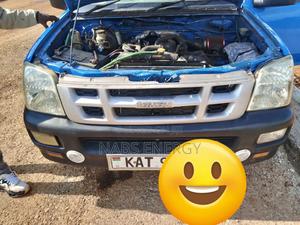 Isuzu Cosmo 2815 2005 Blue - thumbnail 2